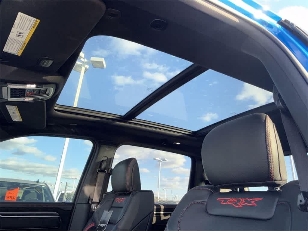 Thumbnail: 2022 RAM 1500 - 25