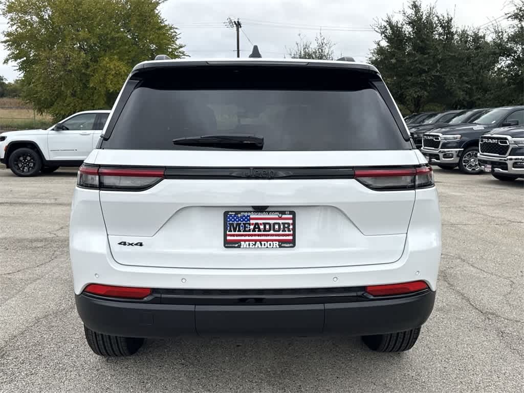 Thumbnail: 2025 Jeep Grand Cherokee - 5