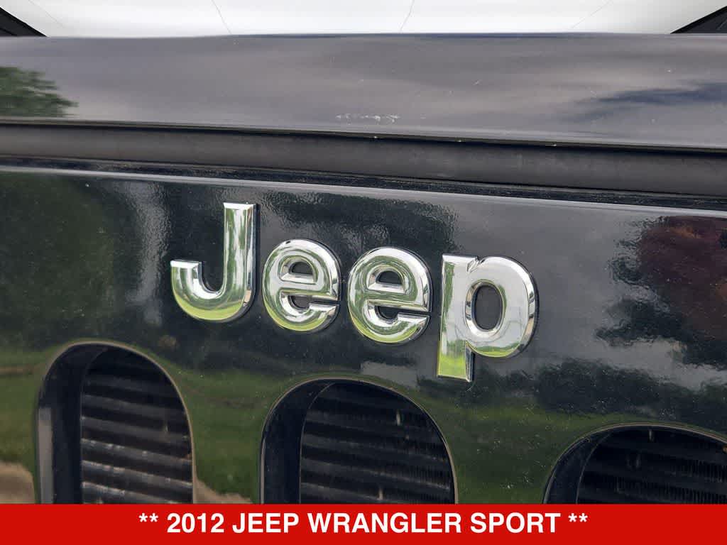 Thumbnail: 2012 Jeep Wrangler - 11