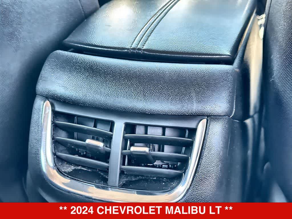 Thumbnail: 2024 Chevrolet Malibu - 21
