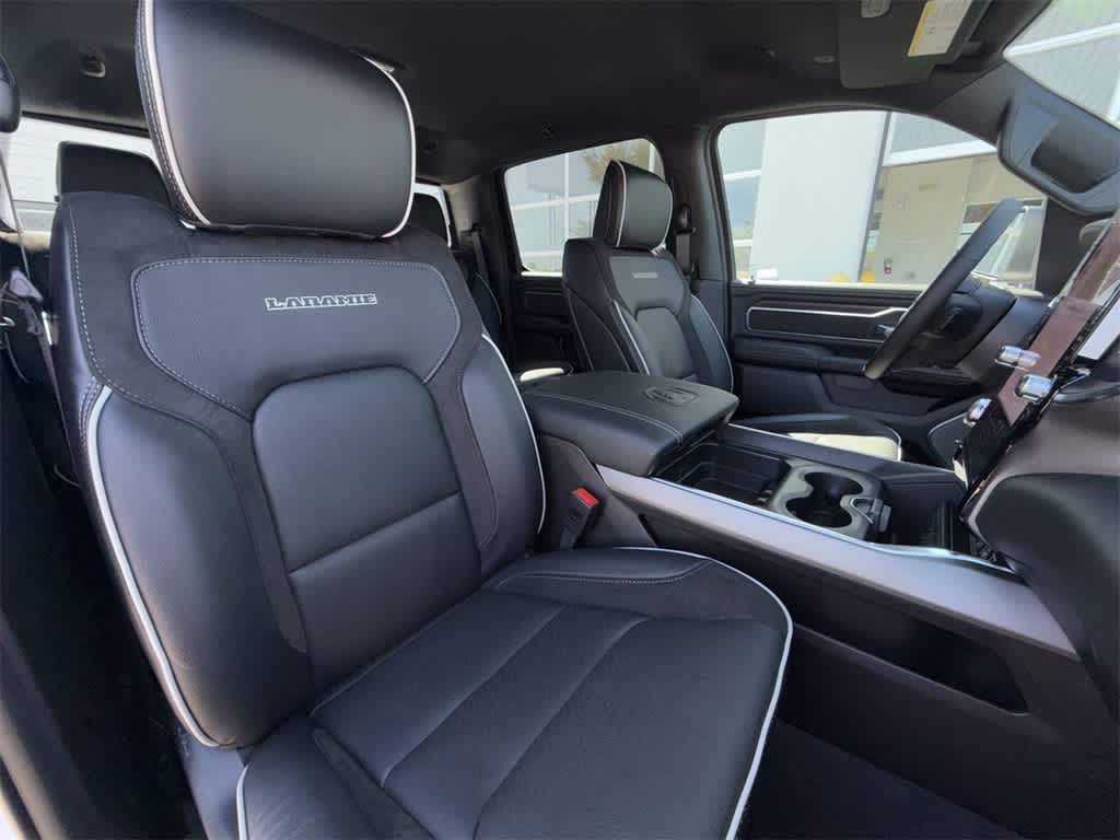 Thumbnail: 2026 RAM 1500 - 13