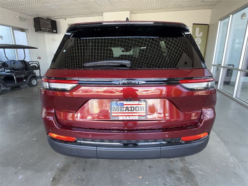 Thumbnail: 2025 Jeep Grand Cherokee - 5