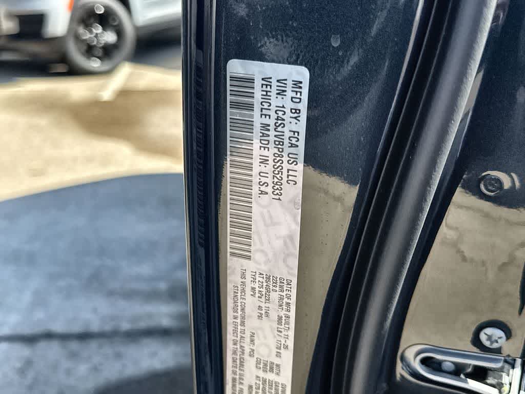 Thumbnail: 2025 Jeep Wagoneer - 29