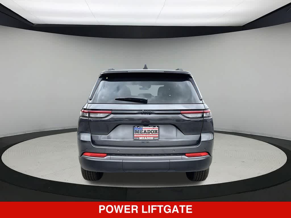 Thumbnail: 2026 Jeep Grand Cherokee - 5