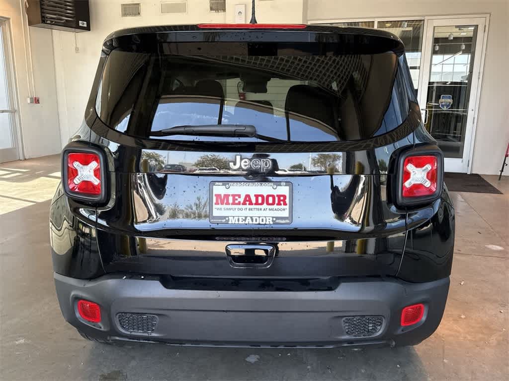 Thumbnail: 2021 Jeep Renegade - 5