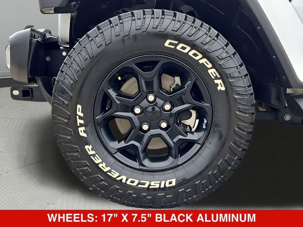 Thumbnail: 2023 Jeep Gladiator - 14