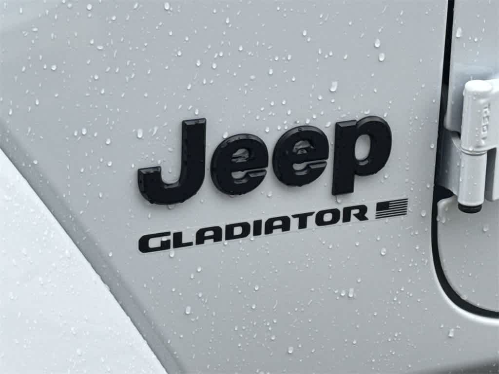 Thumbnail: 2025 Jeep Gladiator - 8