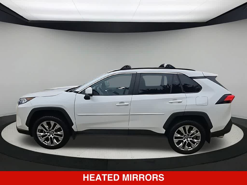 Thumbnail: 2021 Toyota RAV4 - 5