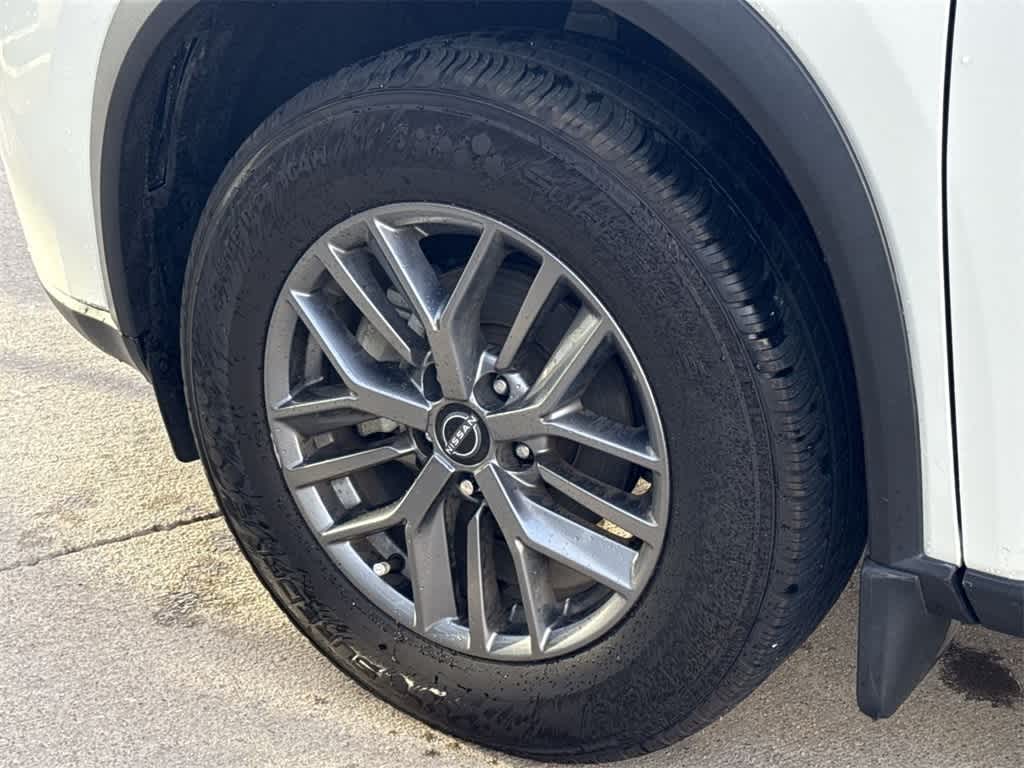 Thumbnail: 2024 Nissan Rogue - 9