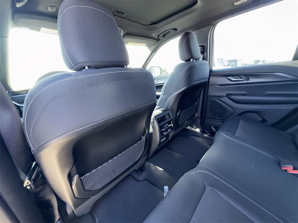 Thumbnail: 2025 Jeep Grand Cherokee - 12