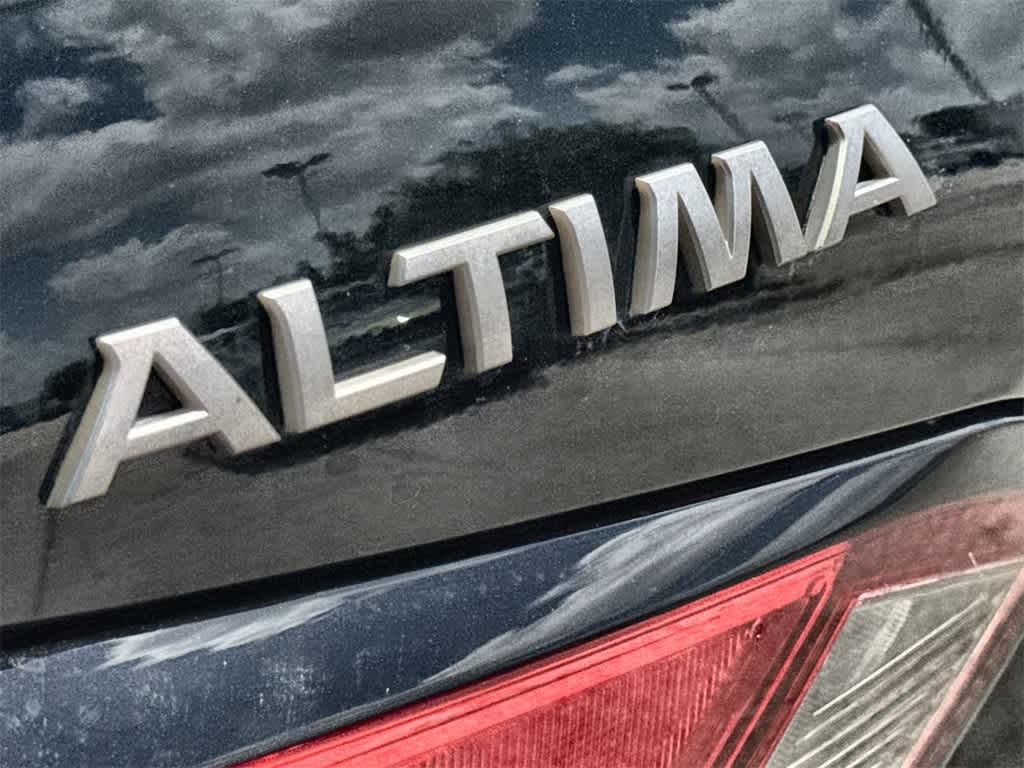 Thumbnail: 2023 Nissan Altima - 8