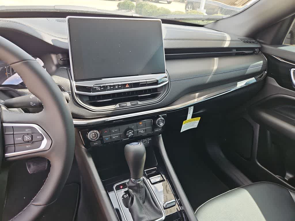 Thumbnail: 2026 Jeep Compass - 28