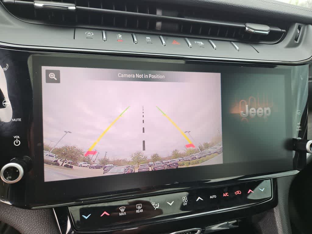 Thumbnail: 2026 Jeep Grand Cherokee L - 31