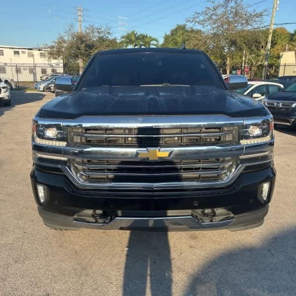 Used 2018 Chevrolet Silverado 1500 High Country Truck Crew Cab