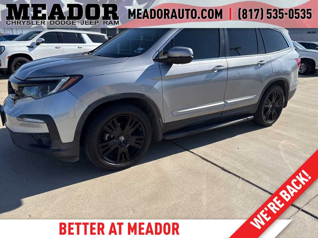 2022 Honda Pilot SE's photo