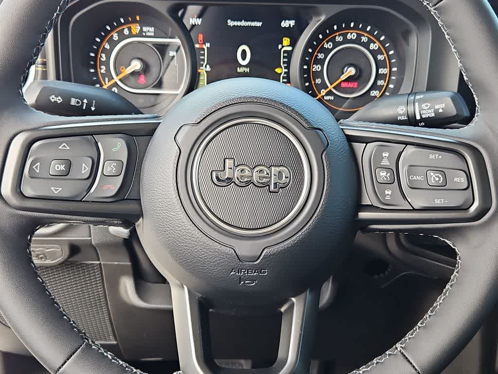 Thumbnail: 2026 Jeep Gladiator - 23