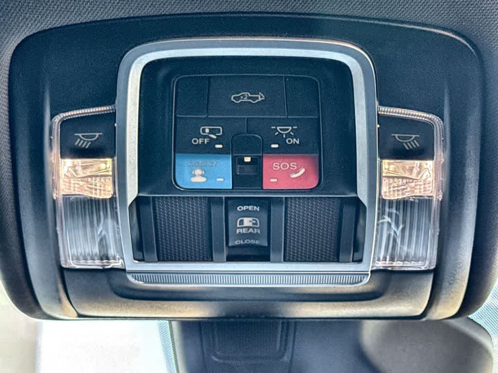 Thumbnail: 2026 RAM 1500 - 20