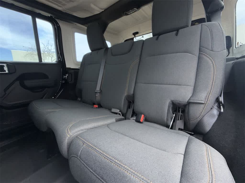 Thumbnail: 2025 Jeep Wrangler - 13