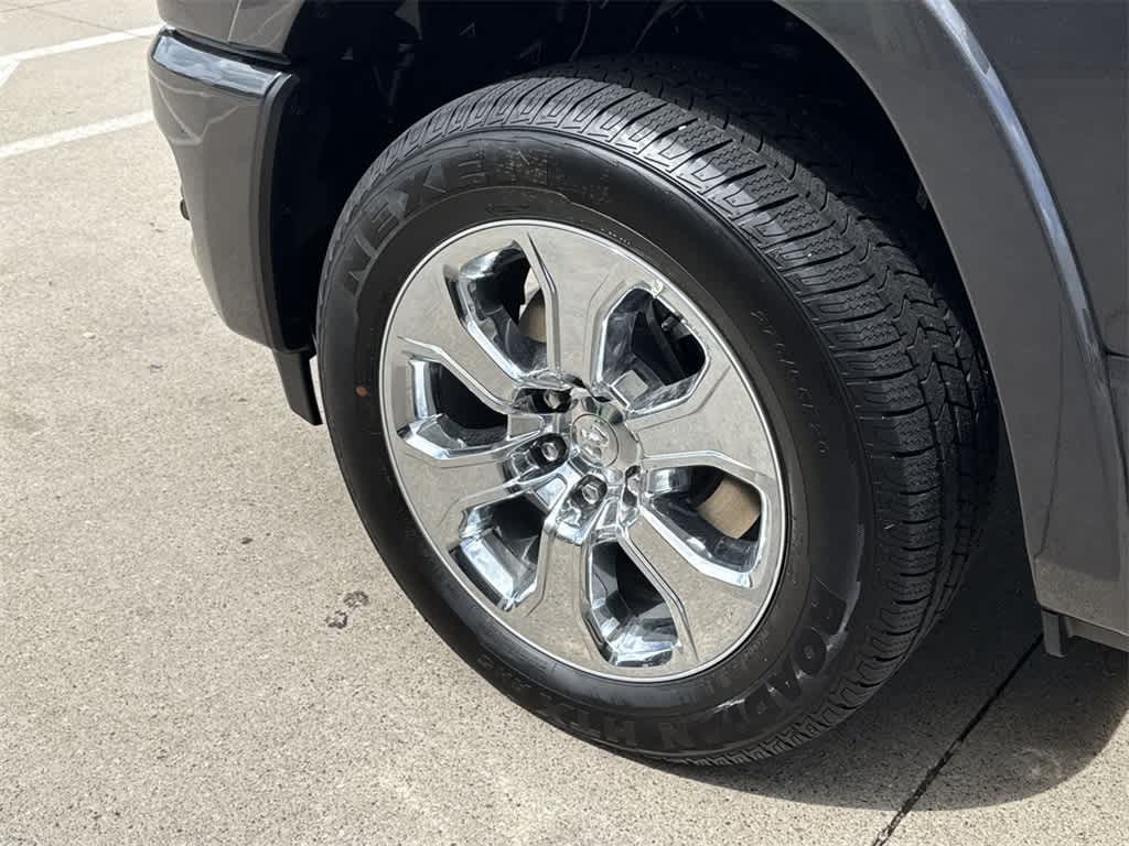 Thumbnail: 2026 RAM 1500 - 8