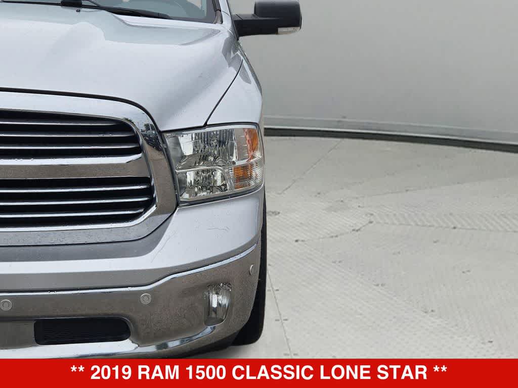 Thumbnail: 2019 RAM 1500 Classic - 10