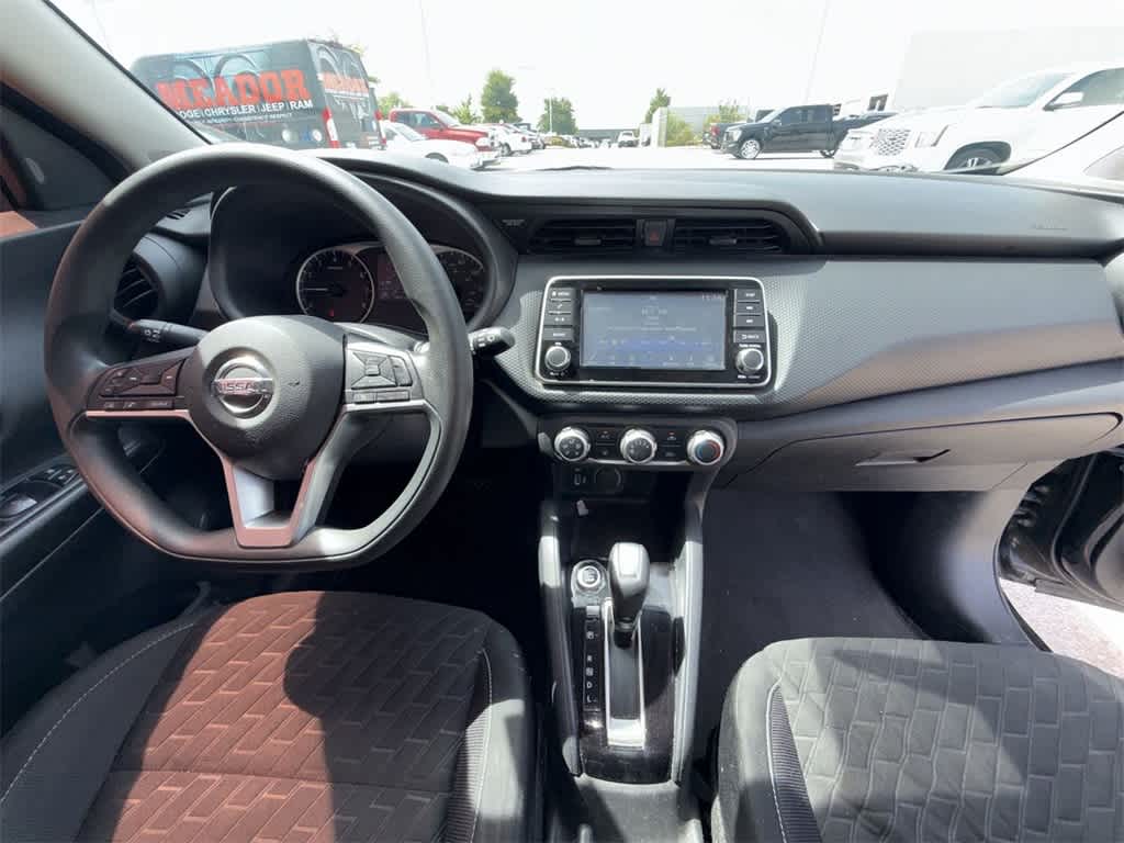 Thumbnail: 2021 Nissan Kicks - 13