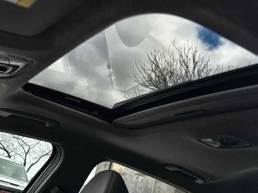 Thumbnail: 2025 Hyundai Elantra - 24