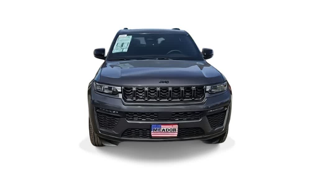 Thumbnail: 2026 Jeep Grand Cherokee - 3