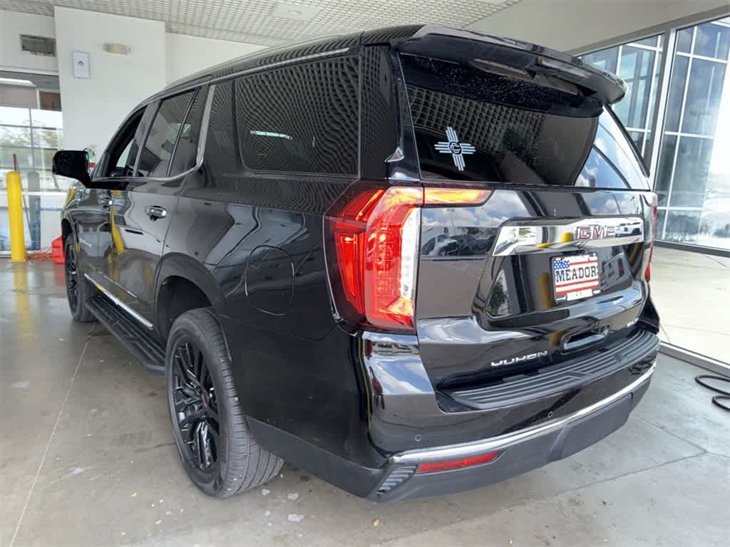 2021 Gmc Yukon SLT photo 3