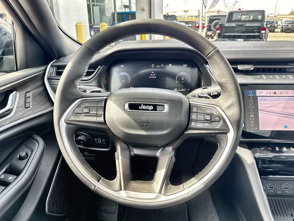 Thumbnail: 2026 Jeep Grand Cherokee - 18