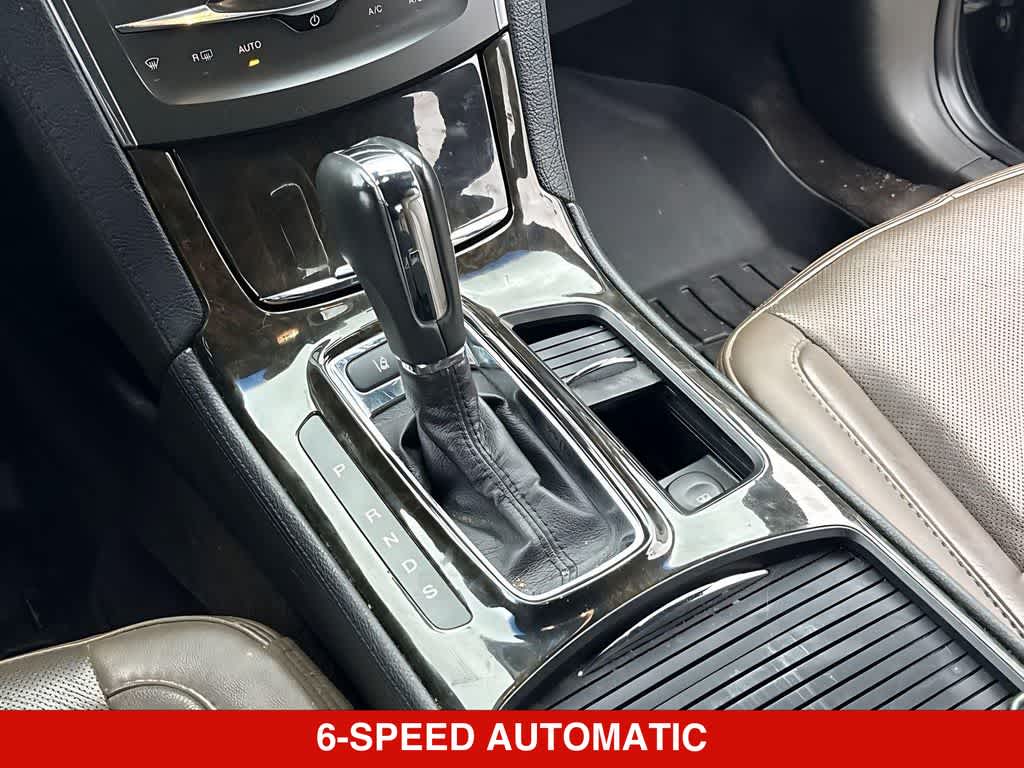 Thumbnail: 2015 Lincoln MKS - 17