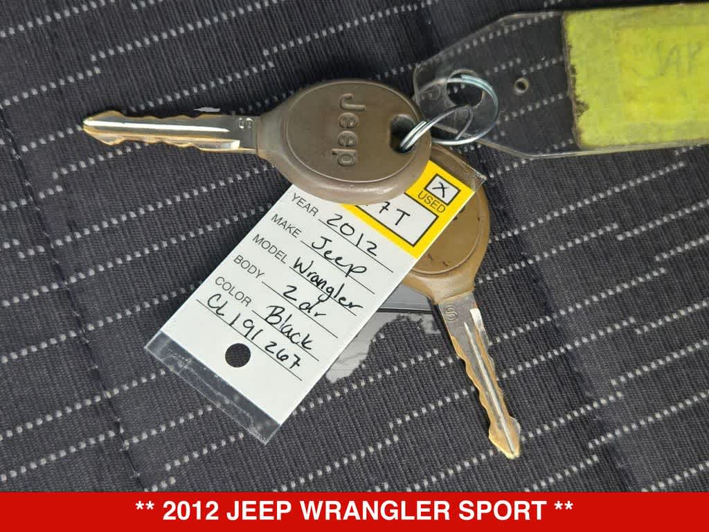 Thumbnail: 2012 Jeep Wrangler - 32