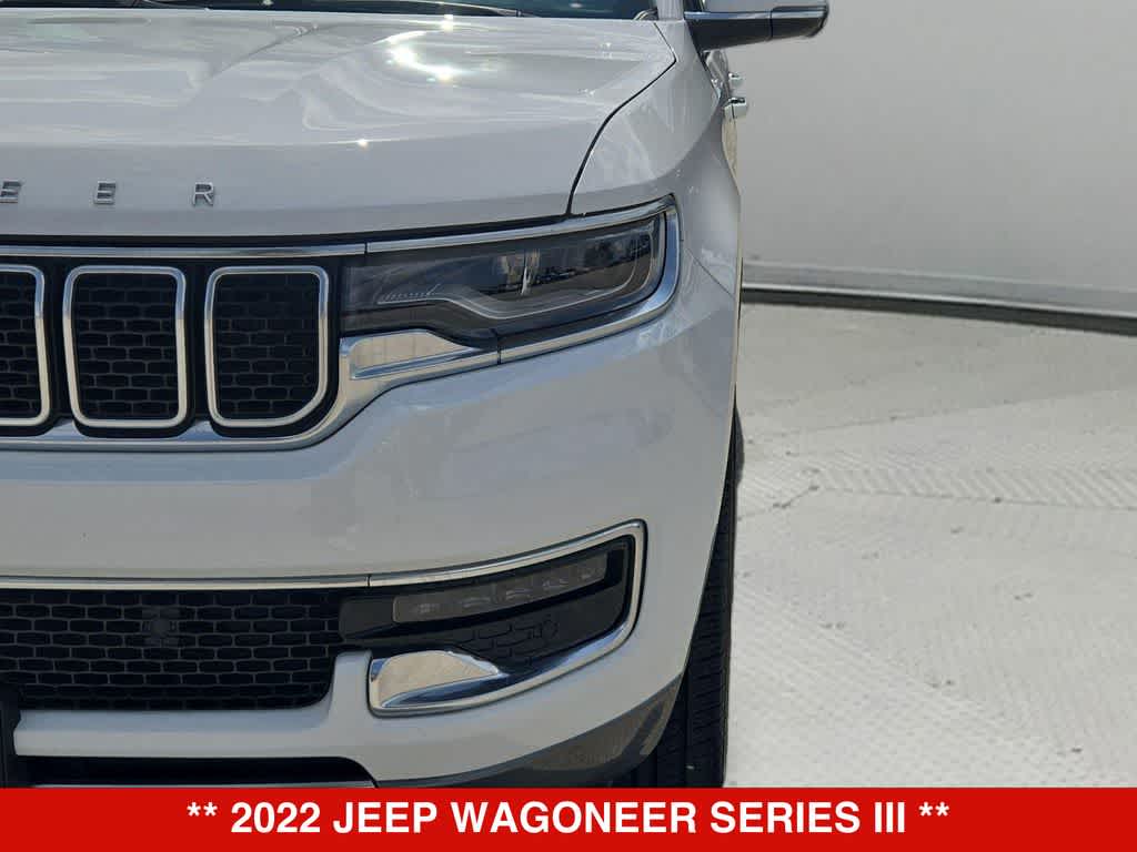 Thumbnail: 2022 Jeep Wagoneer - 10