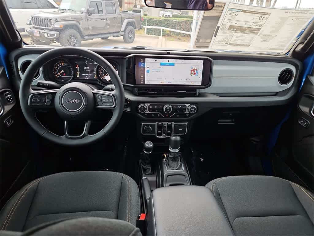 Thumbnail: 2025 Jeep Gladiator - 10