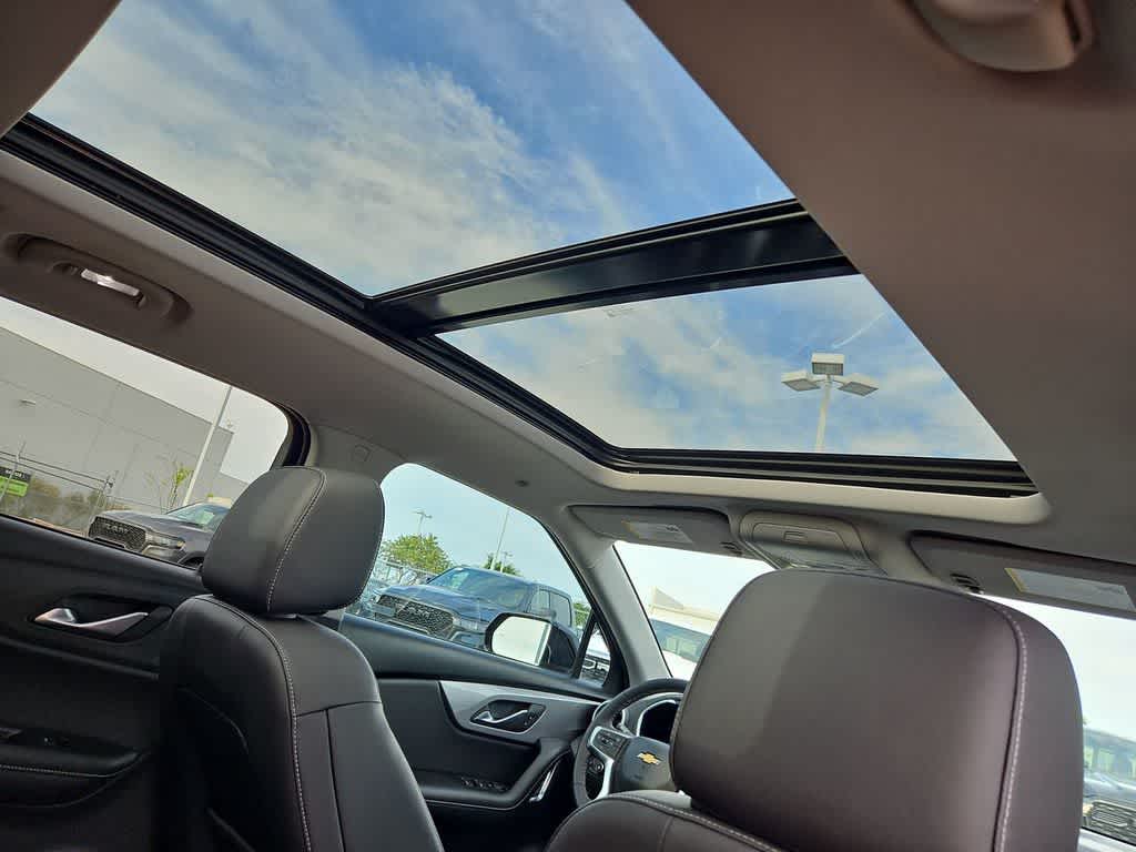 Thumbnail: 2024 Chevrolet Blazer - 23