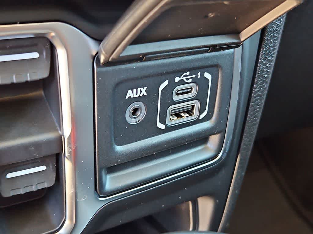 Thumbnail: 2026 Jeep Gladiator - 30