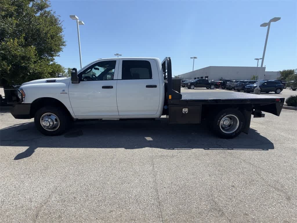2024 Ram 3500 Tradesman SLT Laramie Limited photo 3