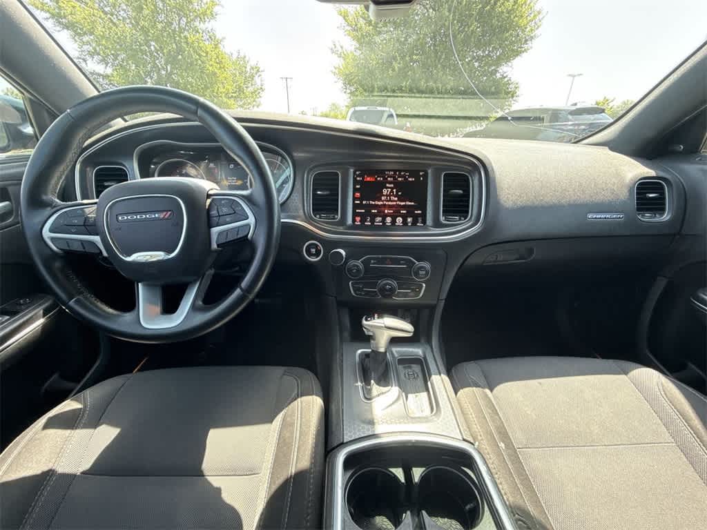 Thumbnail: 2016 Dodge Charger - 13