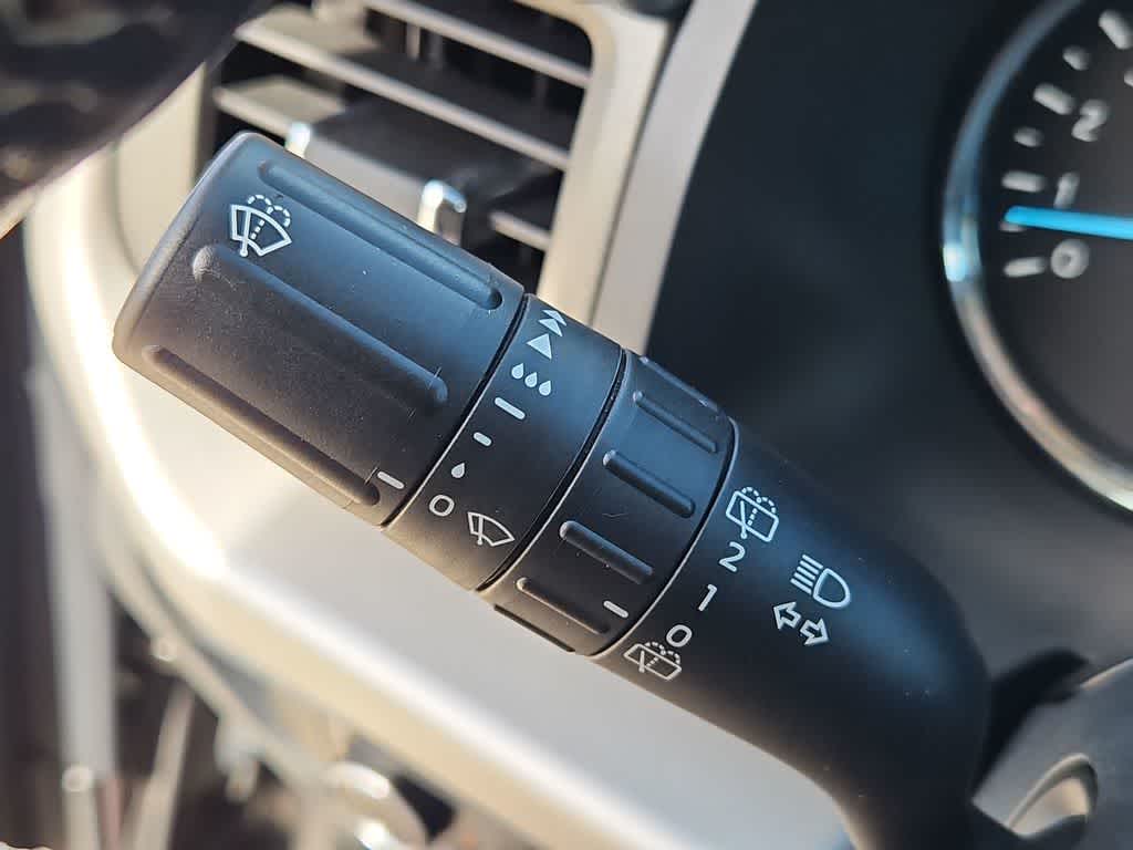 Thumbnail: 2023 Ford Expedition - 26