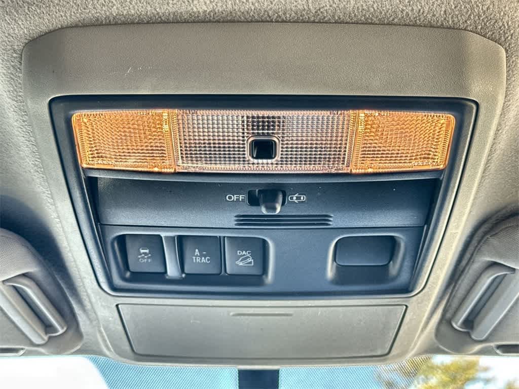 Thumbnail: 2017 Toyota 4Runner - 22