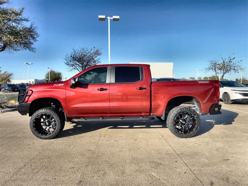 Thumbnail: 2019 Chevrolet Silverado 1500 - 3