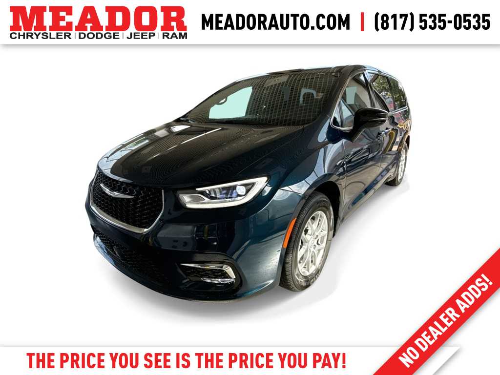 Thumbnail: 2025 Chrysler Pacifica - 1