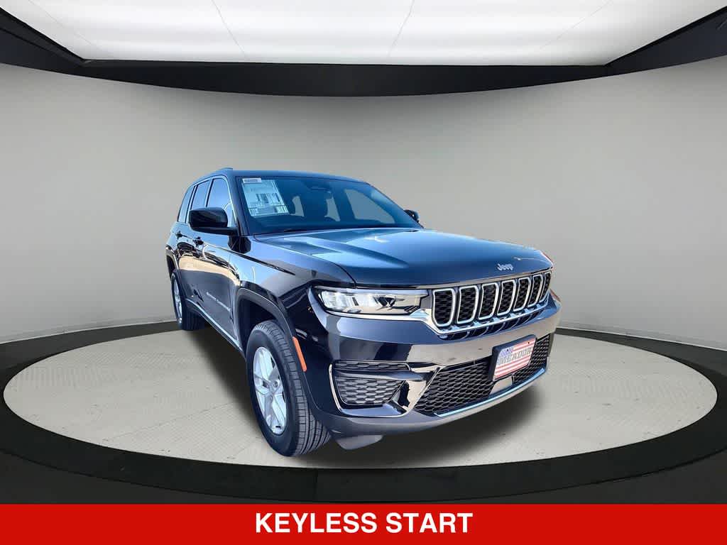 Thumbnail: 2026 Jeep Grand Cherokee - 6