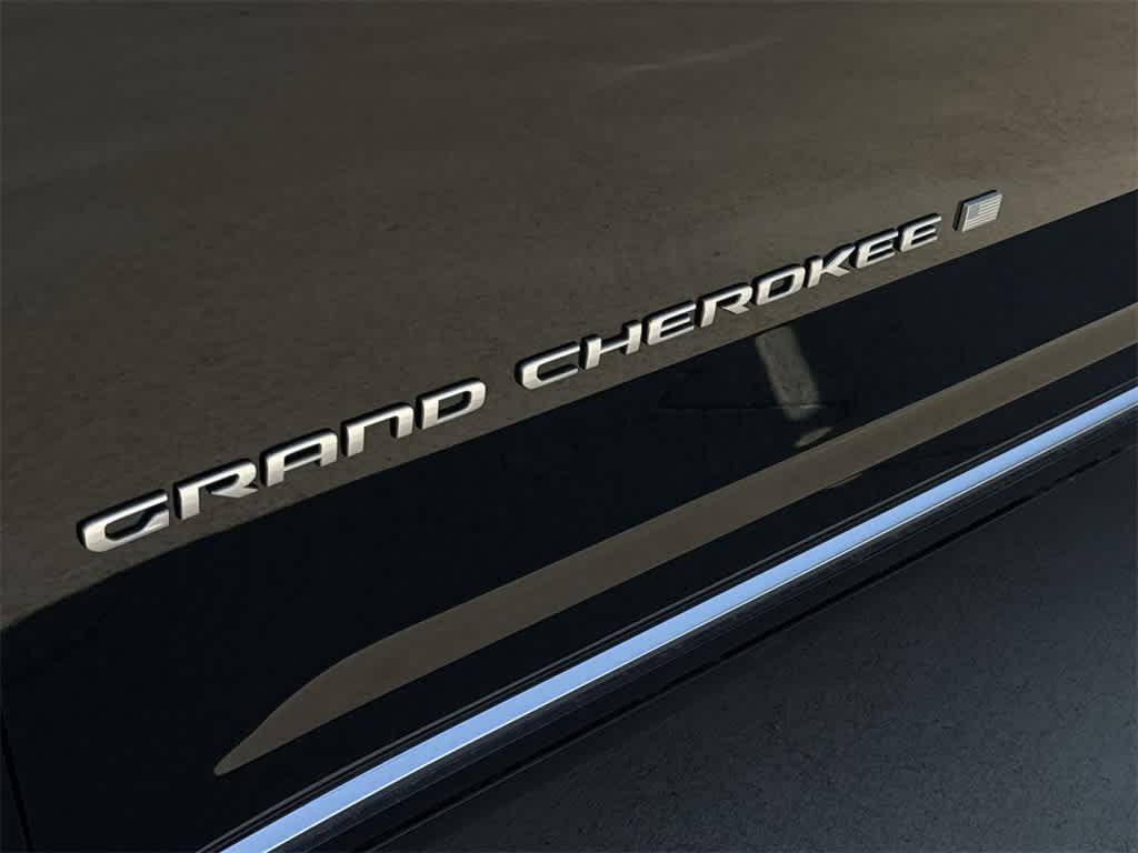 Thumbnail: 2025 Jeep Grand Cherokee - 7