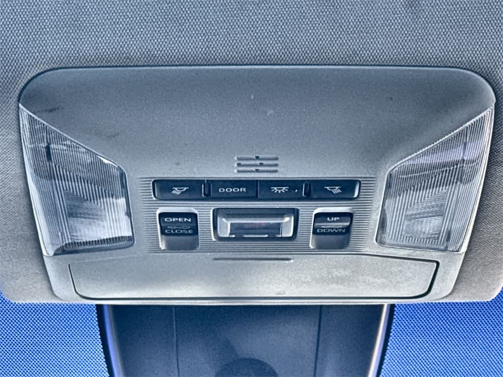 Thumbnail: 2021 Toyota RAV4 - 20