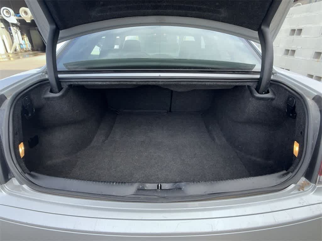 Thumbnail: 2021 Chrysler 300 - 21