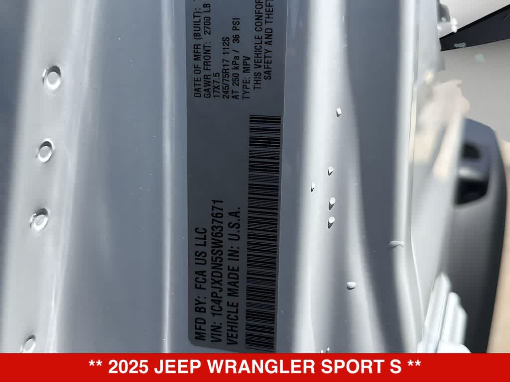 Thumbnail: 2025 Jeep Wrangler - 24