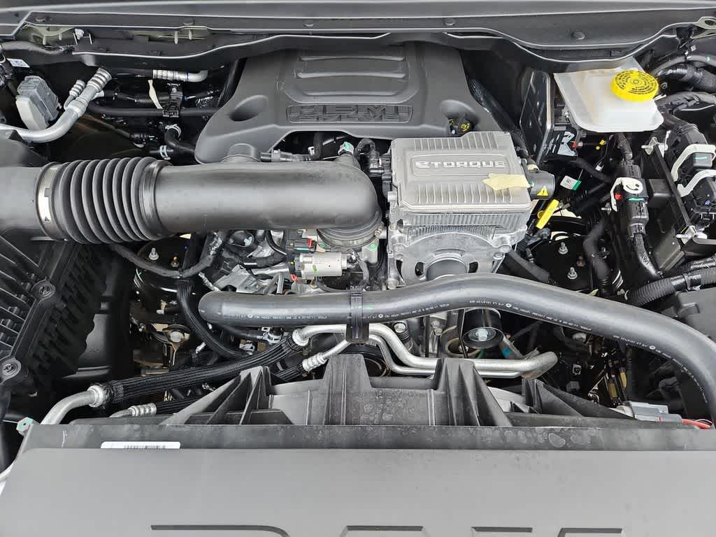 Thumbnail: 2026 RAM 1500 - 15