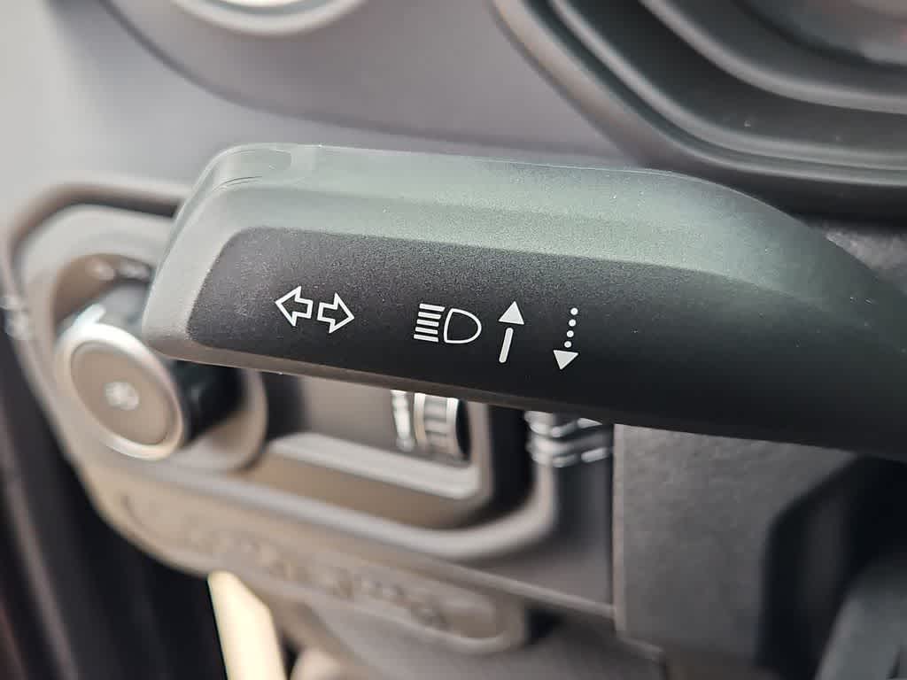 Thumbnail: 2026 Jeep Wrangler - 27