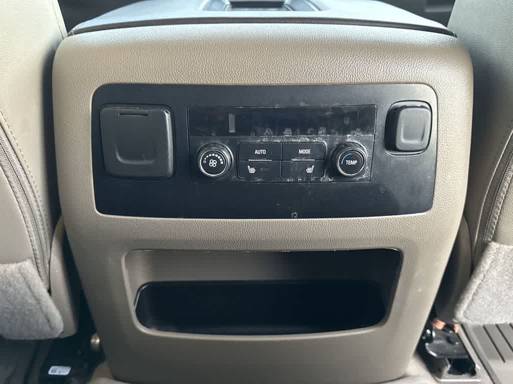 Thumbnail: 2020 Chevrolet Suburban - 24