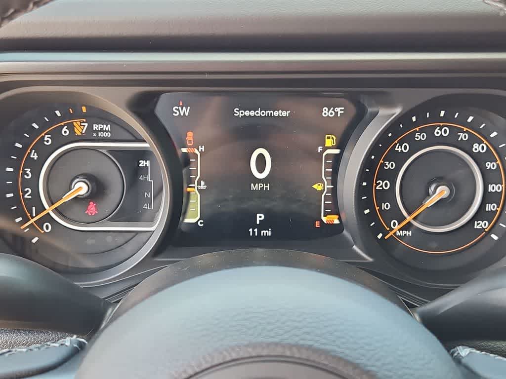 Thumbnail: 2026 Jeep Gladiator - 32